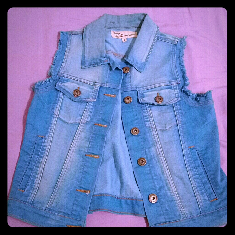 Sleeveless Denim jacket female